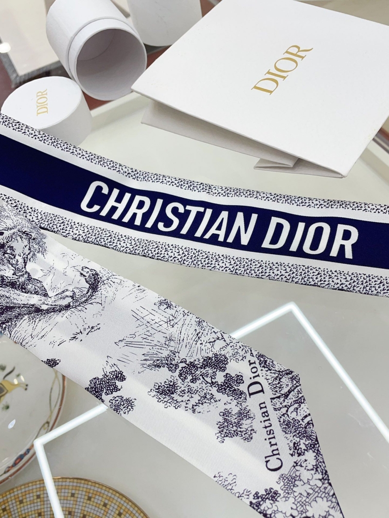 DIOR